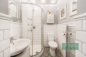 Photo 19- click for photo gallery